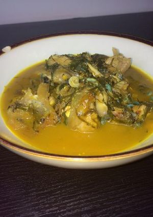 A picture of Ukazi soup with periwinkle.