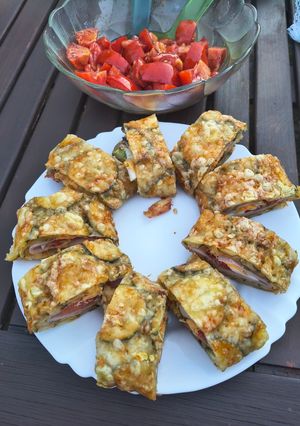 Sajtos cukkini tekercs (lisztmentes) recept fotója