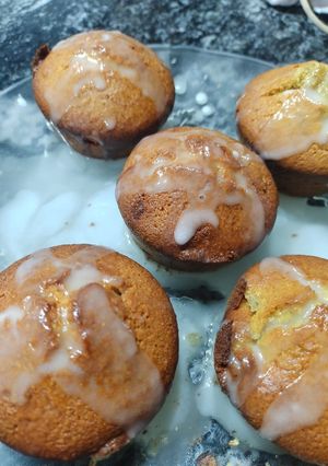 Una foto de Muffins de harina de arvejas e integral con banana y nueces