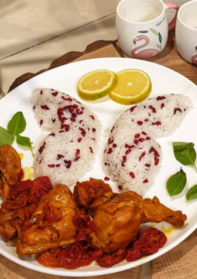 عکسی از دستور زرشک پلو با مرغ خوشمزه