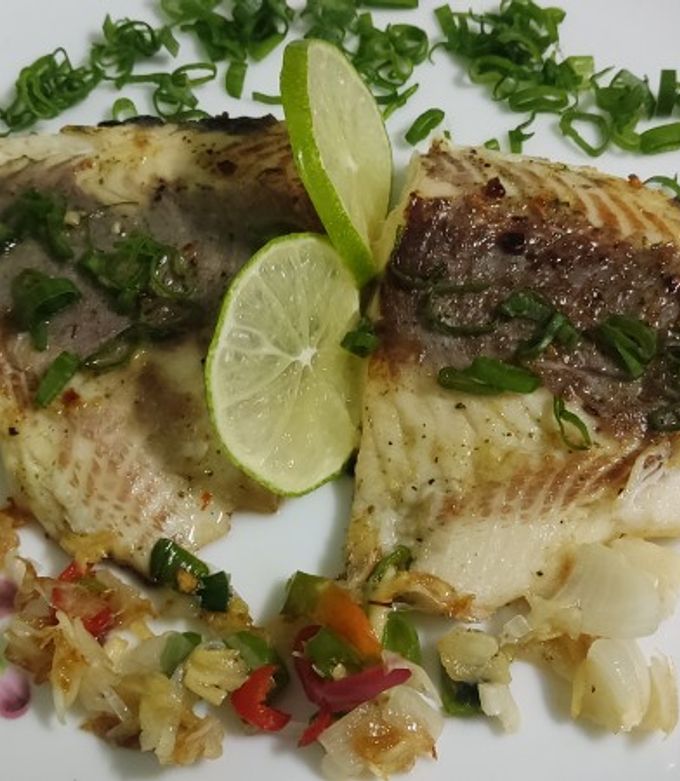 Una foto de Filete de carpa china al sartén