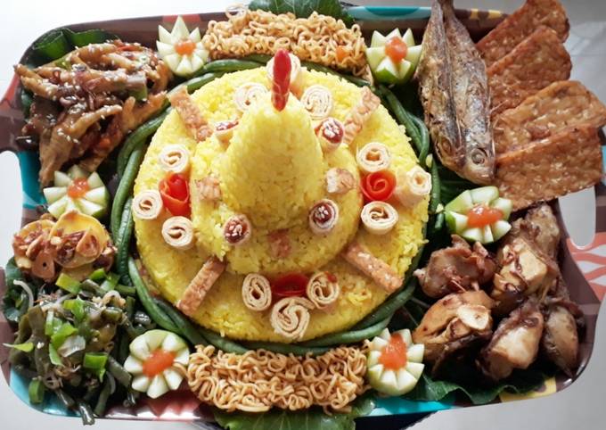 Resep Nasi Kuning /Tumpeng Sederhana (mejicom) Oleh Resep Bunda Rara ...