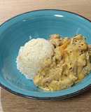 Pollo en salsa al achiote con mango