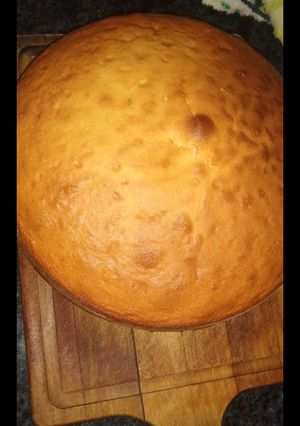 Una foto de Bizcochuelo de vainilla- fácil y rico