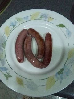 Una foto de Salchichas frescas al vino