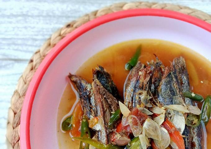 Ikan Tongkol kuah asam pedas