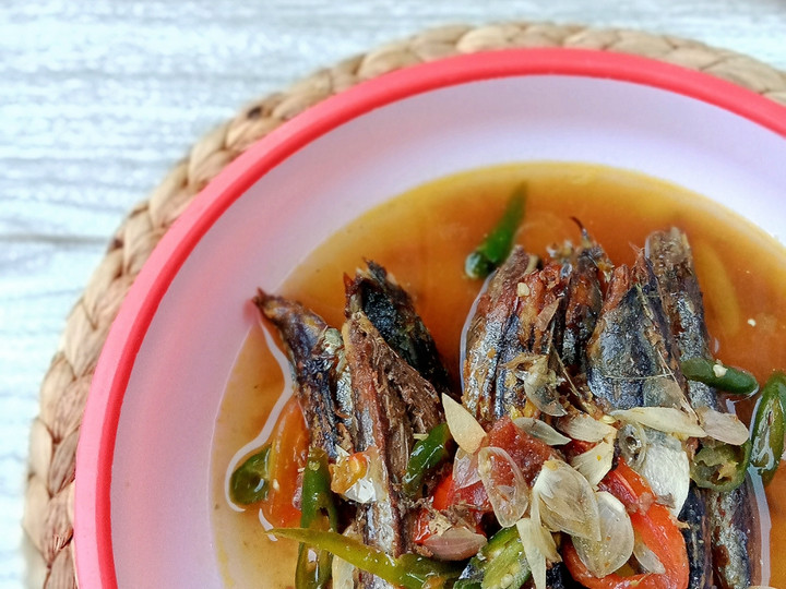 Langkah Mudah untuk Menyiapkan Ikan Tongkol kuah asam pedas, Enak
