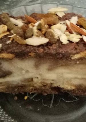 A picture of Banana Marie cake (No bake).