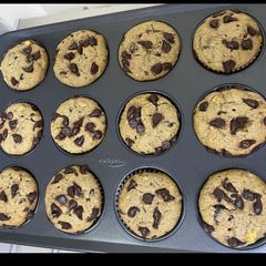 A picture of Chocolate chip banana muffins.