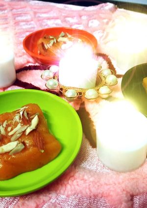 મોહનથાળ(Mohanthal Recipe in Gujarati) રેસીપી મુખ્ય ફોટો