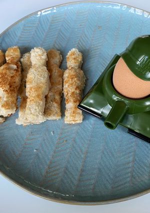 A picture of Dippy Egg and Soldiers.