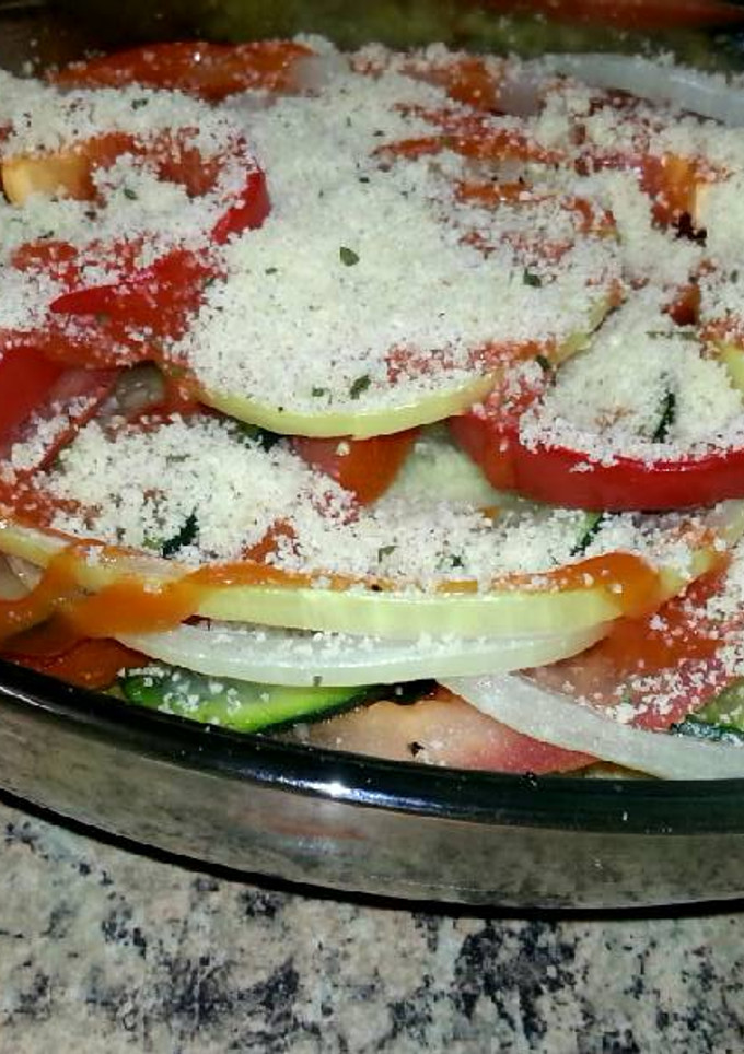 Una foto de Cus Cus con verduras y soja deshidratada al horno(vegano)