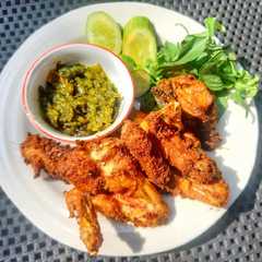 A picture of AWAS KETAGIHAN SAMA AYAM GORENG INI,BAHAN SUPER SIMPLE 😉.