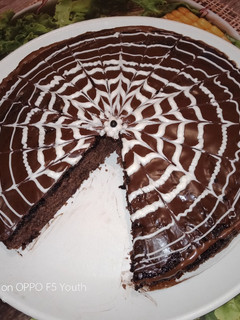 صورة لوصفة كيكة بدون بيض وحليب 🍰