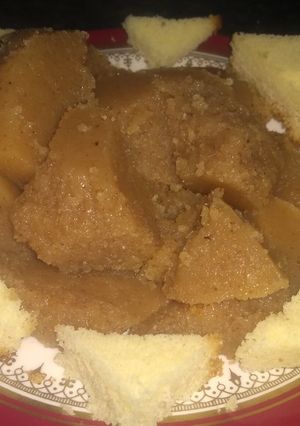 सूजी का हलवा (Suji ka halwa recipe in hindi) रेसिपी मुख्य फोटो