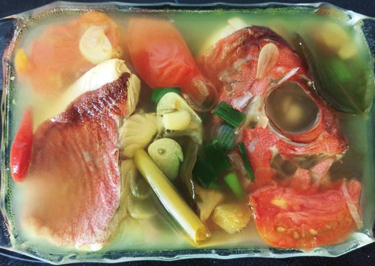 Cara Membuat Sup Kepala Ikan Kakap Merah Yang Lezat