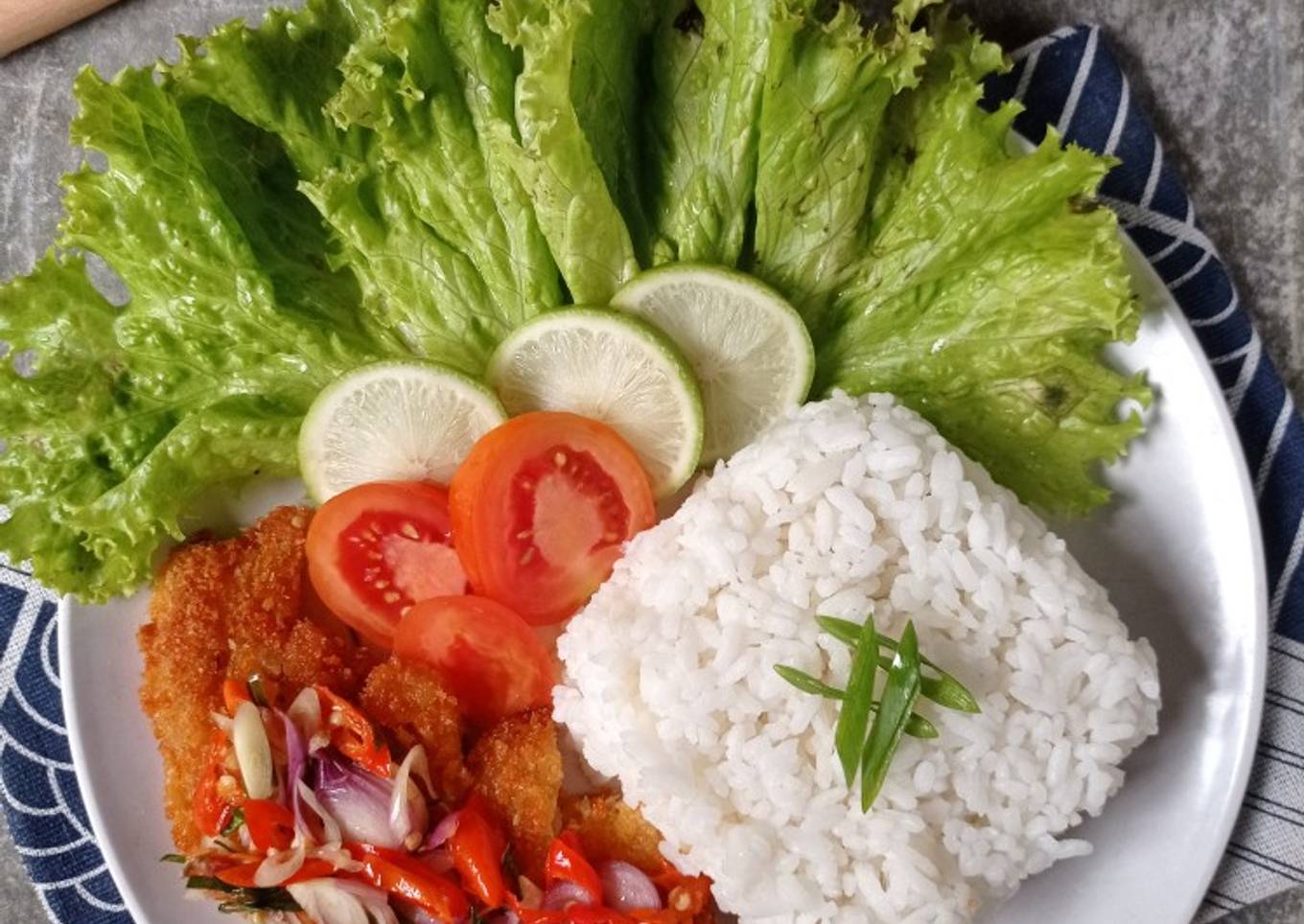 Æggekatte Sambal Matah
