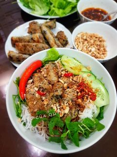 Hình của món Bún ram chay.