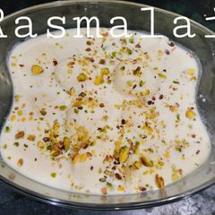 A picture of Ras malai.