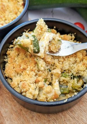 Une photo de Crumble de courgettes chèvre