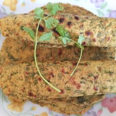 A picture of Dhaniya Paratha.
