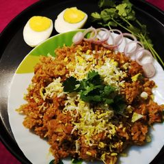 A picture of Egg pulav.