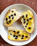 Bánh mì bơ, phô mai, nho khô nướng bằng NCKD