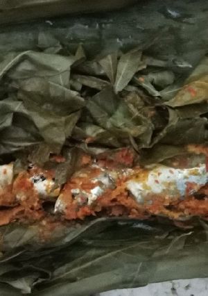 Foto resep Brengkes/Pepes Ikan Asin Peda Daun Singkong