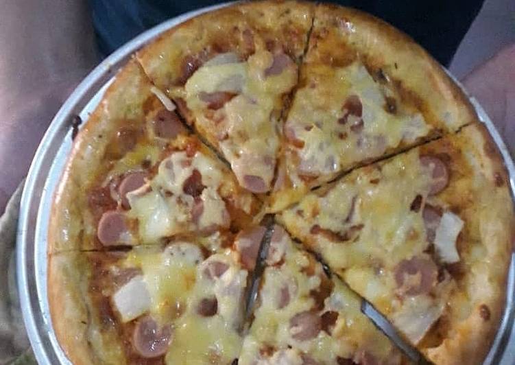 Pizza sosis