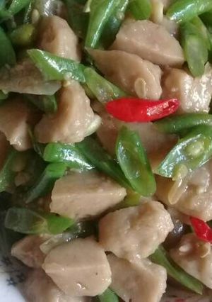 Foto resep Tumis buncis bakso saori😍😍