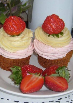 Eperkrémes muffin recept fotója