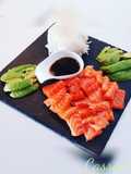 Sashimis de saumon 🐠 avocat et riz blanc