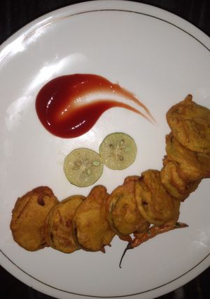 A picture of Baingan Bhaja.
