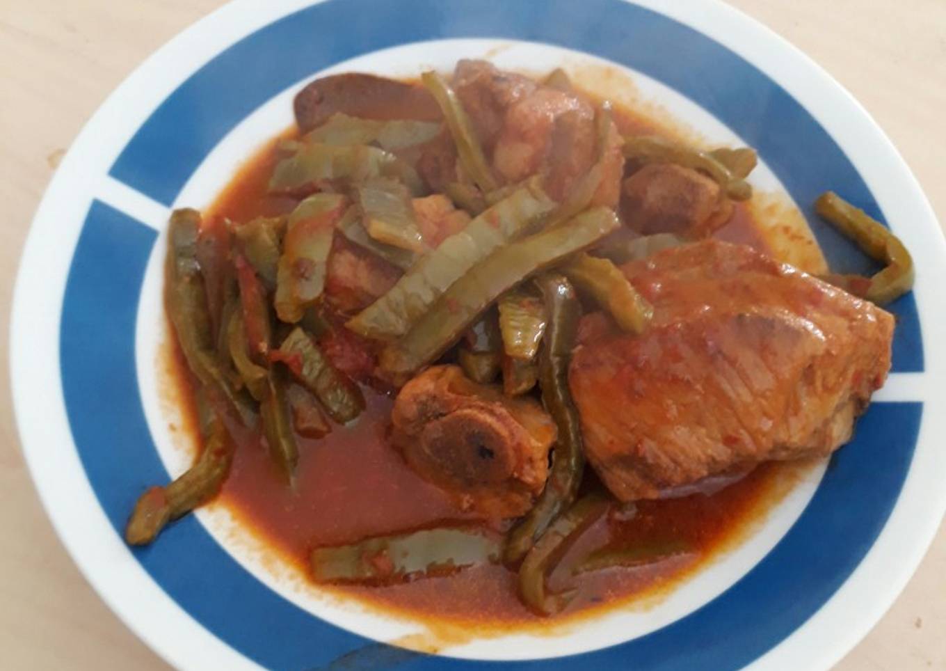 Nopales con costilla de cerdo