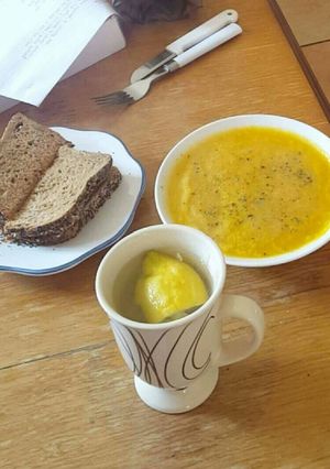 A picture of Hearty Vegetable Soup.