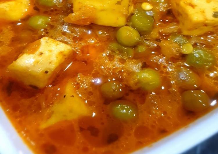 Matar paneer