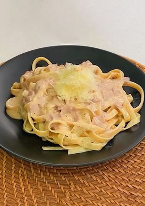 Una foto de Pasta cremosa a mi estilo