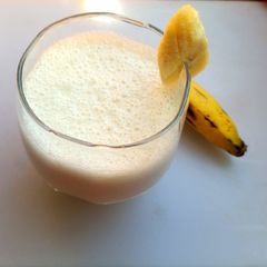 A picture of Banana milkshake.