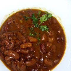 A picture of Beetroot bean stew.