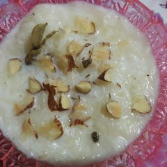 A picture of Seviya Pudding.