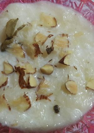 A picture of Seviya Pudding.