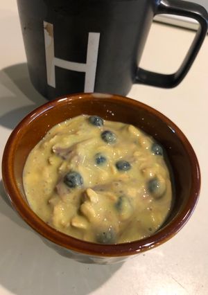 Una foto de Desayuno con Avena y Arándanos “blueberries”