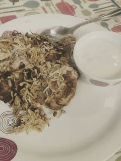 A picture of Chicken dum biryani.