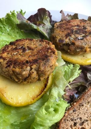 Foto principal de Chicken burger 🍔con manzana