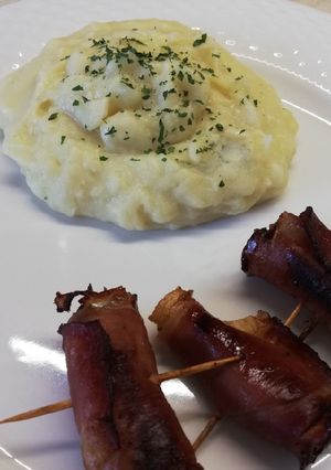 Ch csökkentett krumplipüré baconbe tekert csirkemájjal recept fotója