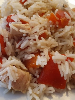 Una foto de Arroz Basmati con Escalivada y Bonito