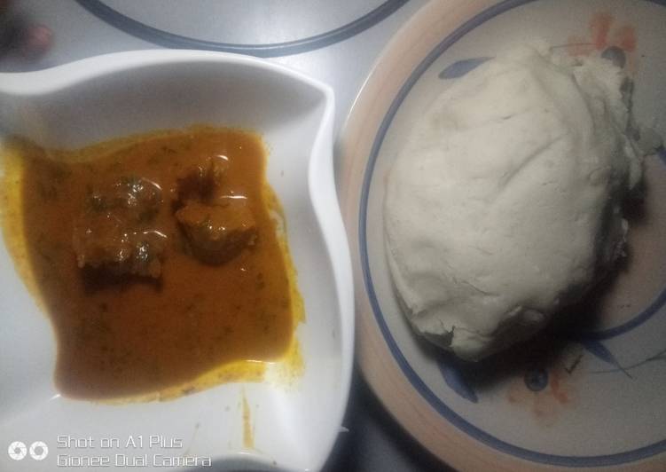 Delicious Ogbolour soup and pounded yam