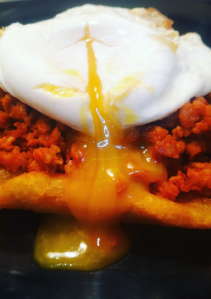 Una foto de Tortos con picadillo y huevo