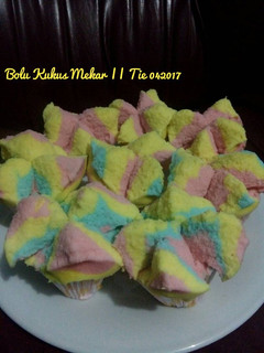 Foto resep Bolu Kukus Mekar Lembut Tanpa Air Soda