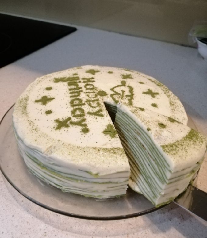 Hình của món Matcha crepe cake😋 (Bánh matcha ngàn lớp).